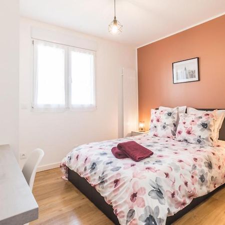 - Sublime Villa Felicidad - Proche Hypercentre - Parking - Terrasse - Wifi Viriat Exterior photo